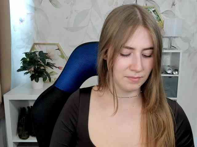 desireMegan webcam