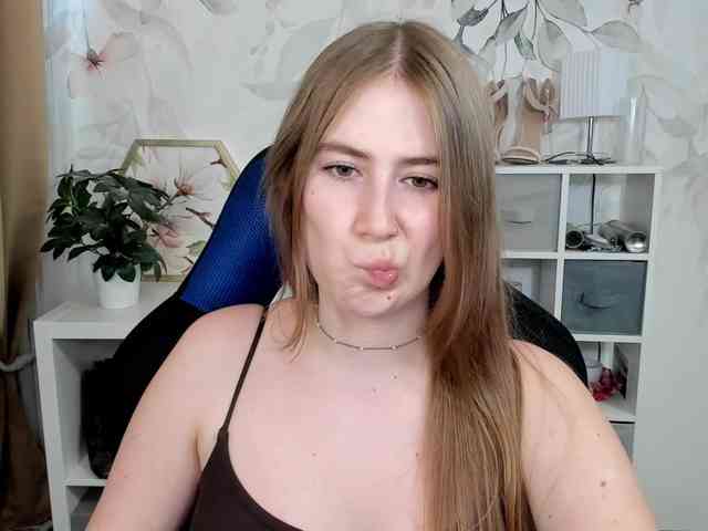 desireMegan webcam