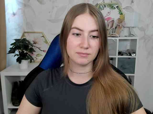 desireMegan webcam
