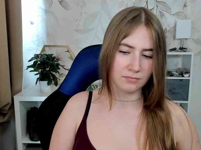 desireMegan webcam