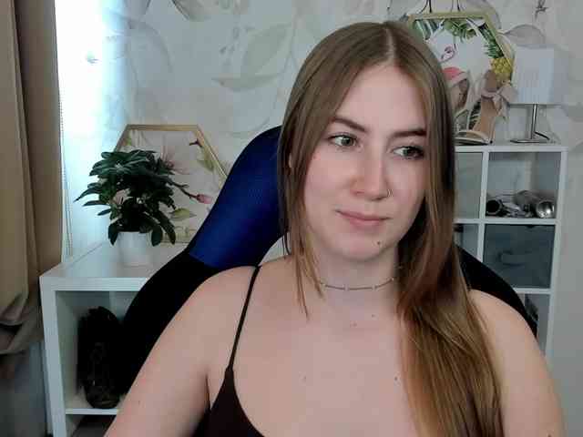 desireMegan webcam