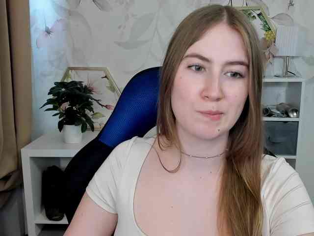 desireMegan webcam