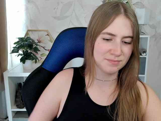 desiremegan's live room