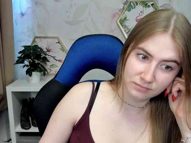desireMegan webcam