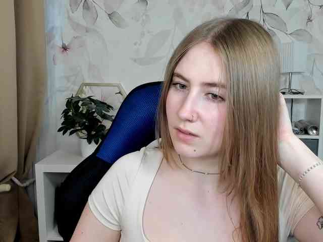 desireMegan webcam