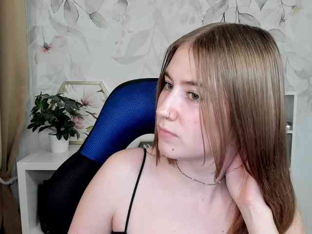 desireMegan webcam