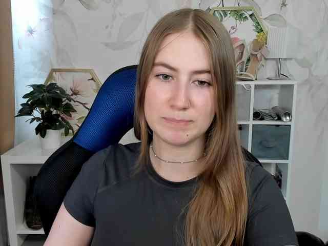 desireMegan webcam