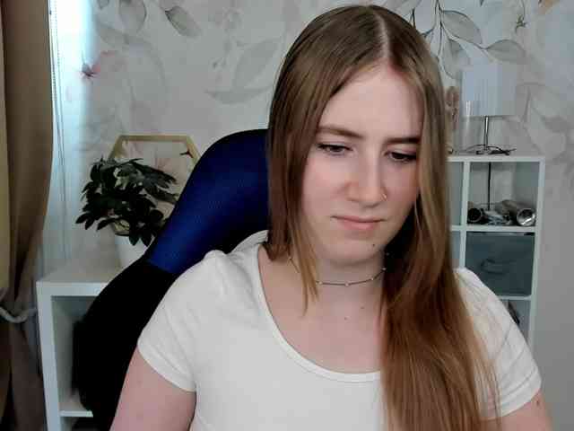 desireMegan webcam