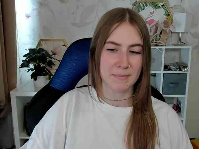 desireMegan webcam