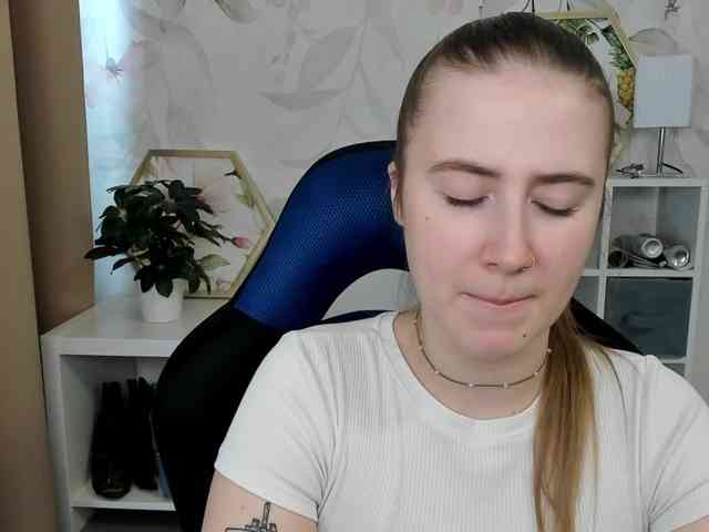 desireMegan webcam