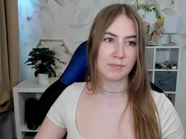 desireMegan webcam