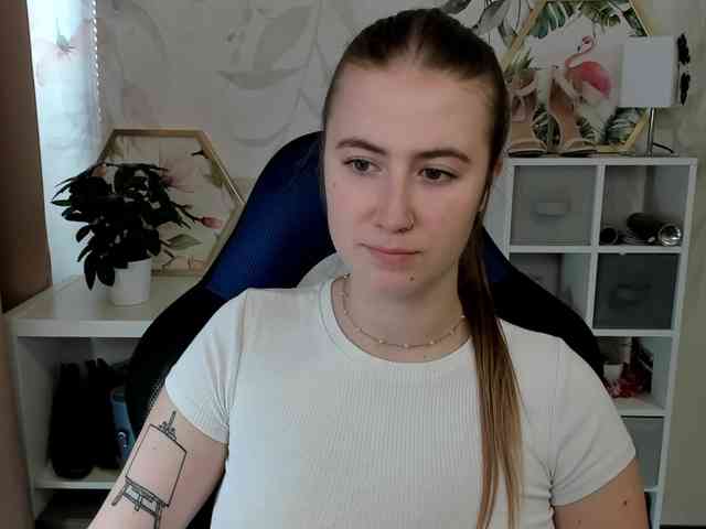 desireMegan webcam