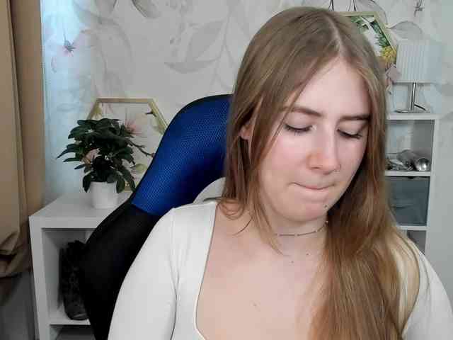 desireMegan webcam