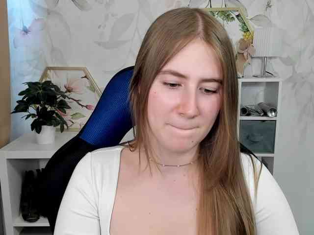 desireMegan webcam