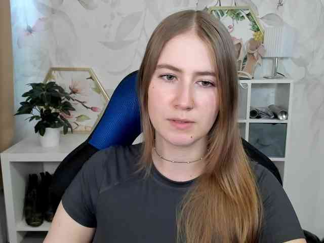 desireMegan webcam