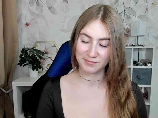 desireMegan webcam