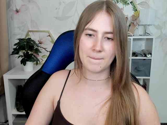 desireMegan webcam