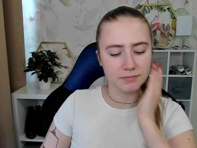 desireMegan webcam