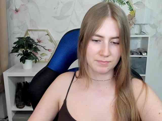 desireMegan webcam