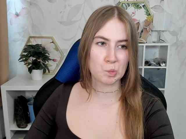 desireMegan webcam