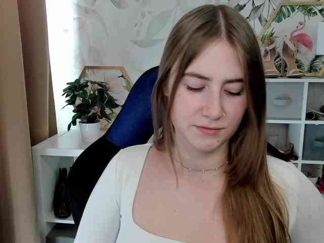 desireMegan webcam