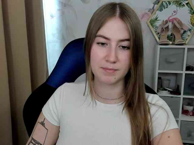 desireMegan webcam