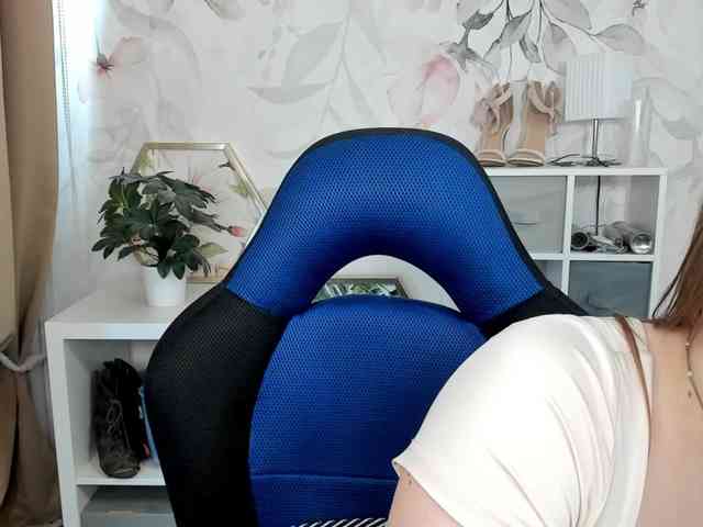 desireMegan webcam