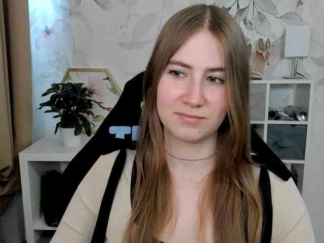 模特: desireMegan