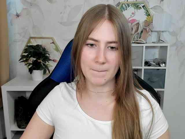 desireMegan webcam