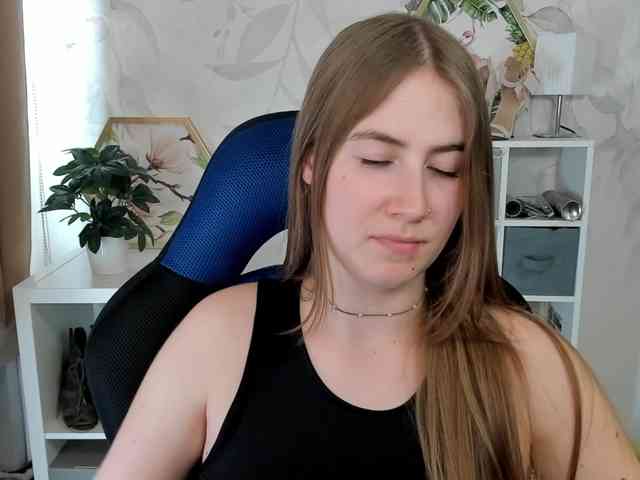 desireMegan webcam