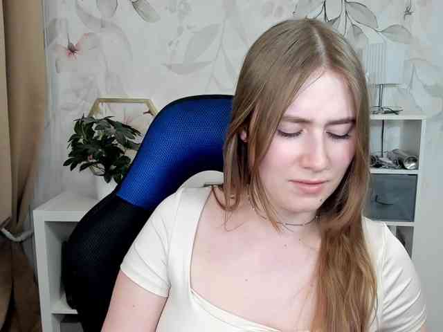 desireMegan webcam