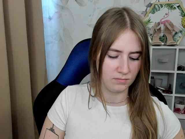 desireMegan webcam