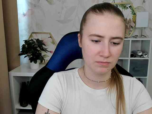 desireMegan webcam