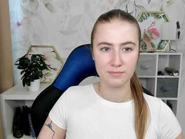 desireMegan webcam