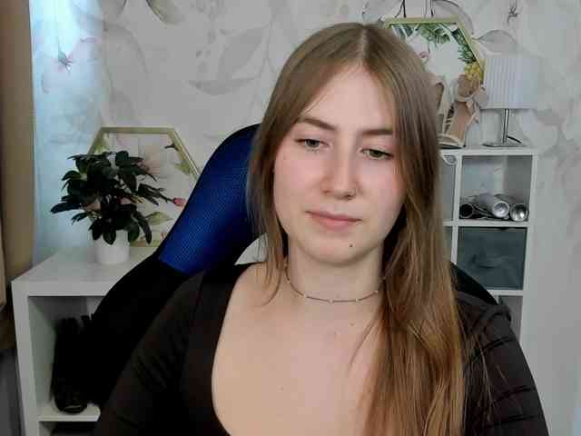 desireMegan webcam