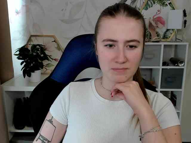 desireMegan webcam