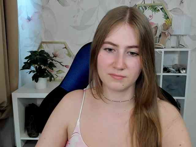 desireMegan webcam
