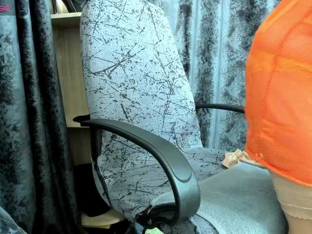 -Squirrel live cam on BongaCams