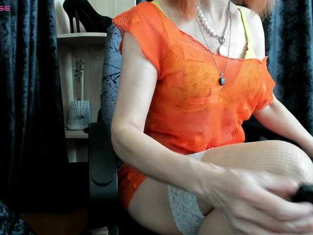 -Squirrel live cam on BongaCams