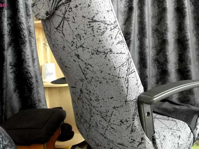 -Squirrel live cam on BongaCams
