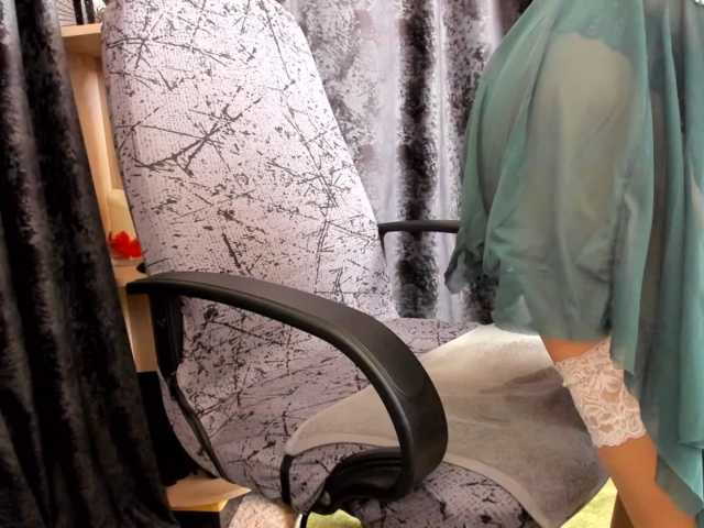 -Squirrel live cam on BongaCams