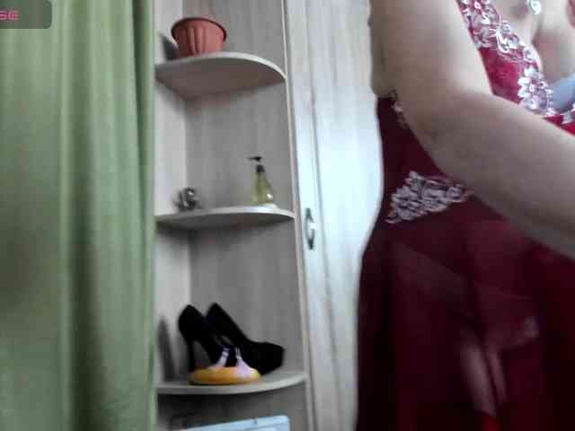 Squirrel-on-the-Bong webcam