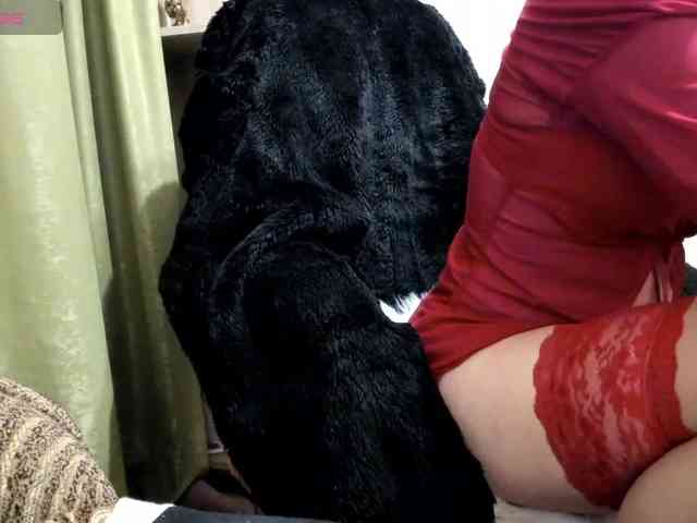 Squirrel-on-the-Bong webcam