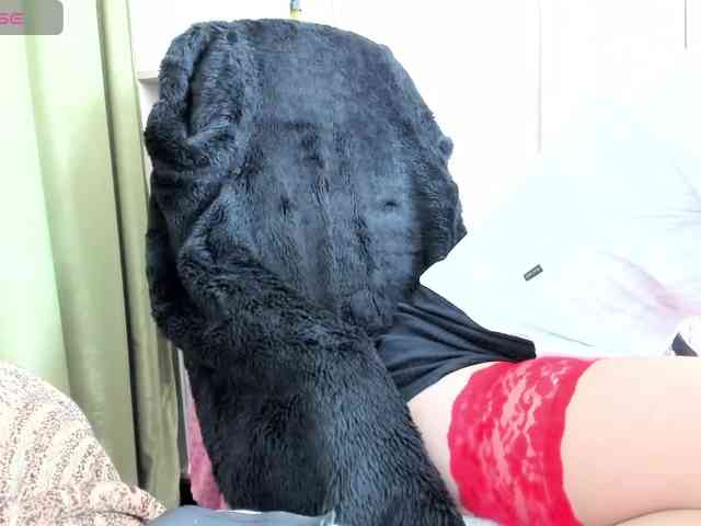 Squirrel-on-the-Bong webcam