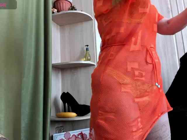 Squirrel-on-the-Bong