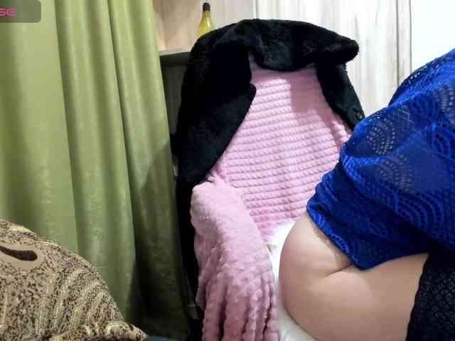 Squirrel-on-the-Bong webcam