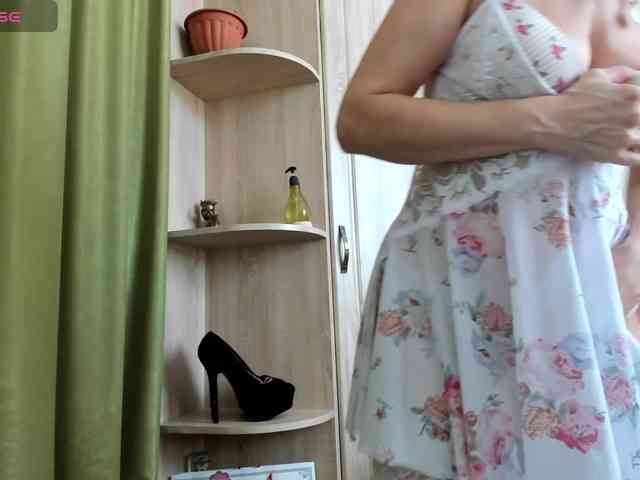 Squirrel-on-the-Bong webcam