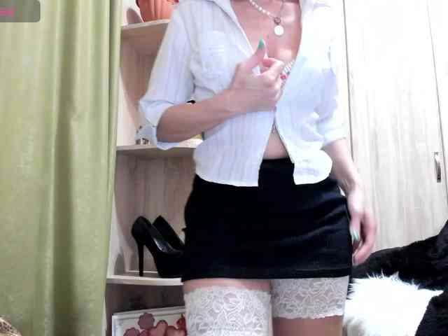 Squirrel-on-the-Bong webcam