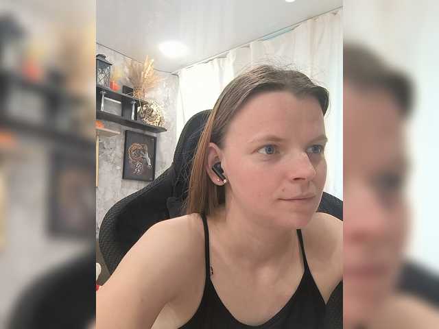 Your-Love live cam on BongaCams