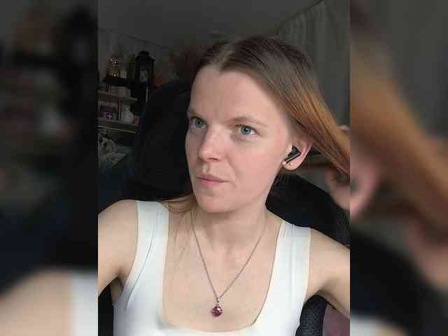 Your-Love webcam